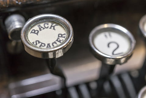 focus photography of back spacer typewriter button key, typing HD wallpaper