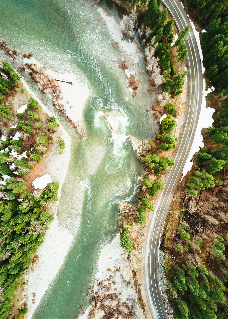 aerial photography of empty blacktop road at side of hill near river during daytime, bird's eyeview photography of river, HD wallpaper