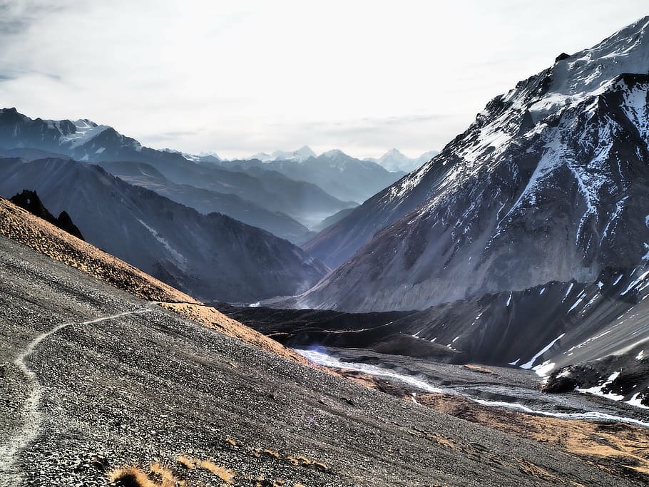 mountains covered with fog, trail, annapurna circuit, hiking