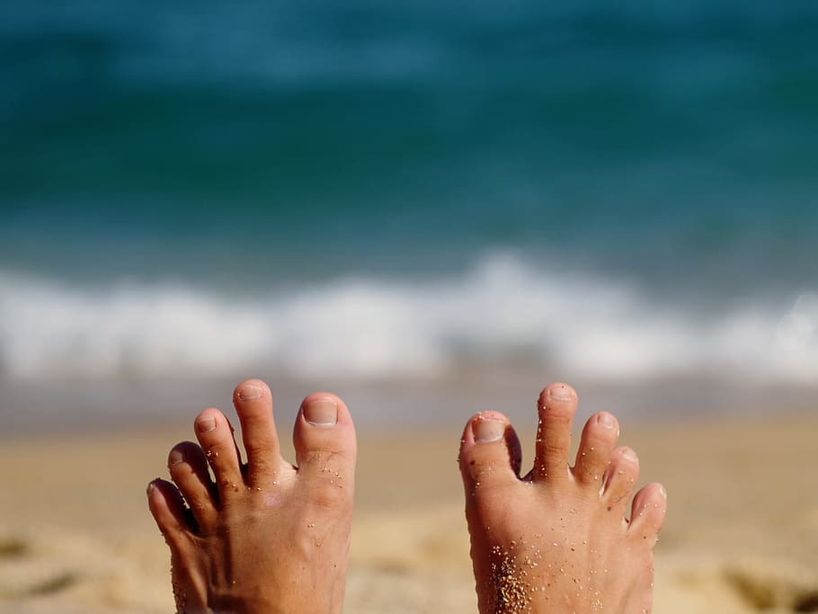person showing feet, foot, body, skin, outdoor, toe, sea, beach, HD wallpaper