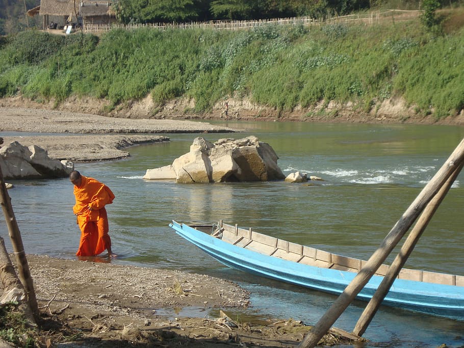 buddhist monk, laos, river bading, water, real people, nature HD wallpaper