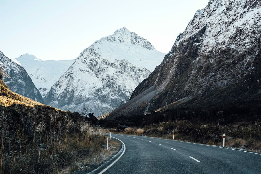 curved grey concrete road, view of alps mountain, winter, peak HD wallpaper