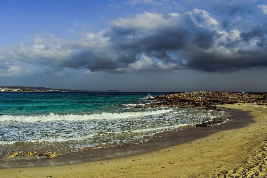 beach, sea, sky, clouds, morning, scenery, landscape, empty HD wallpaper