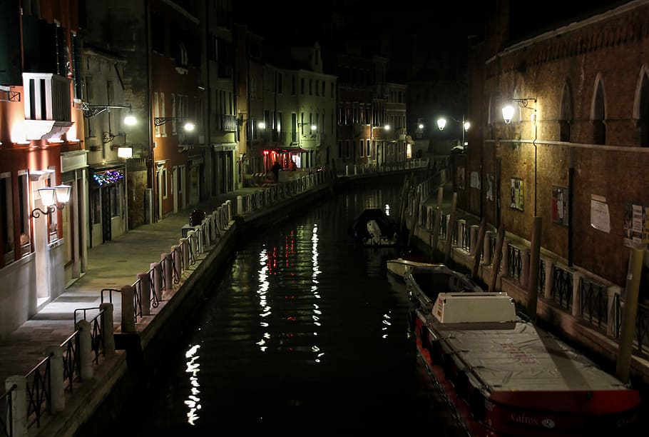 Channel, Boot, Night, Light, homes, romantic, without tourists HD wallpaper
