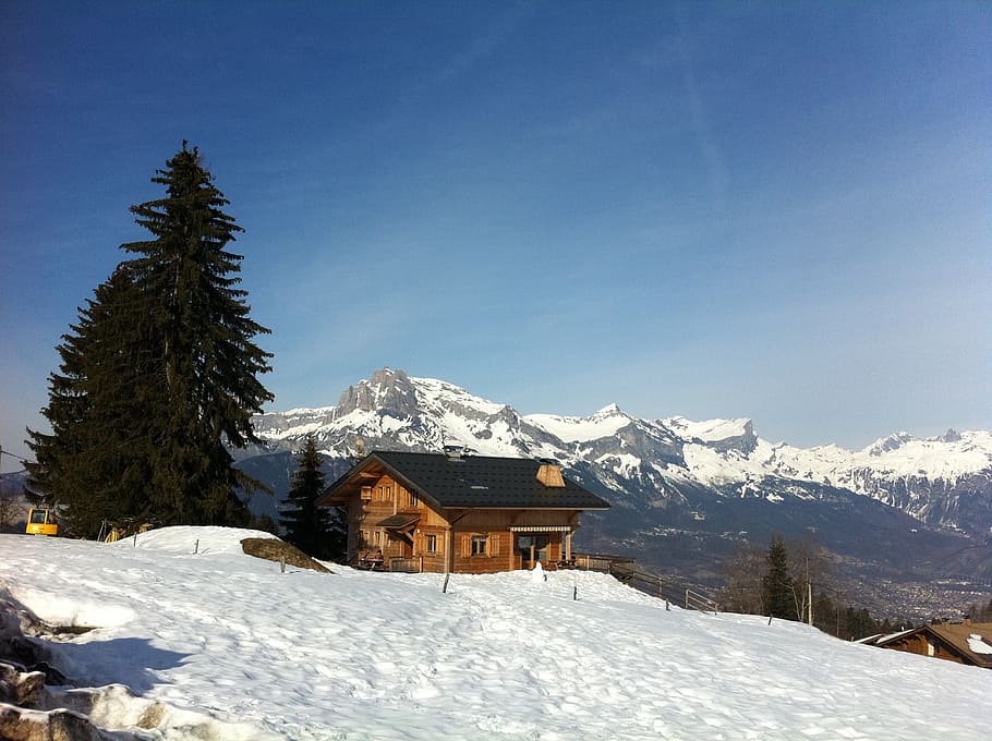 winter, cottage, snow, cold temperature, mountain, sky, beauty in nature HD wallpaper