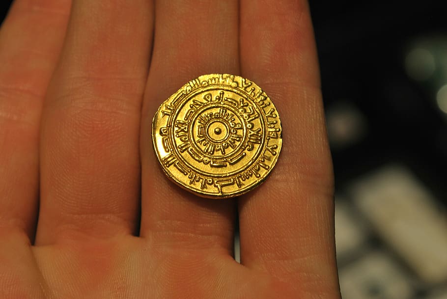 Gold, Coin, Treasure, valuable, gold coin, museum, gold coins HD wallpaper