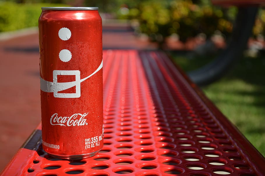 coca cola, can, park, red, drink, bank, summer, outdoors, condense, HD wallpaper