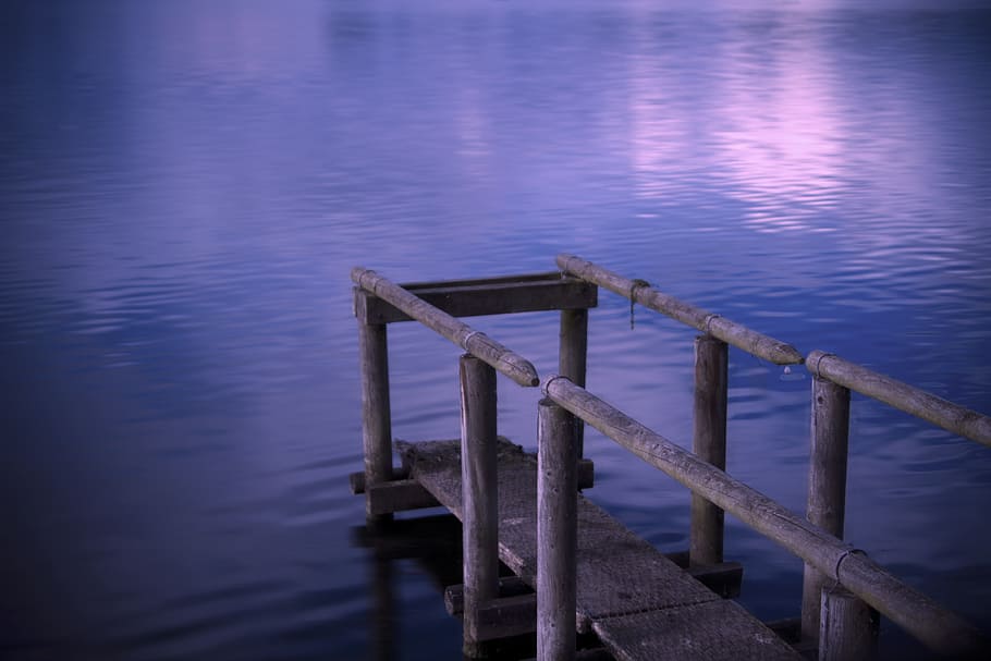gray wooden dockside beside body of water, lake, sunset, romantic HD wallpaper
