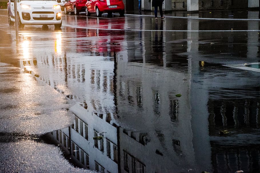 wet, road, rain, mirroring, architecture, shine, light, auto HD wallpaper