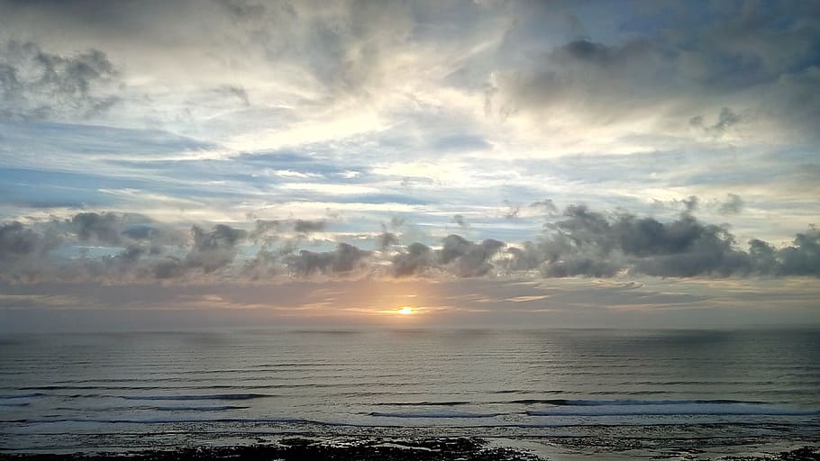 calm body of water, sunset, clouds, ocean, cloud - sky, sea HD wallpaper