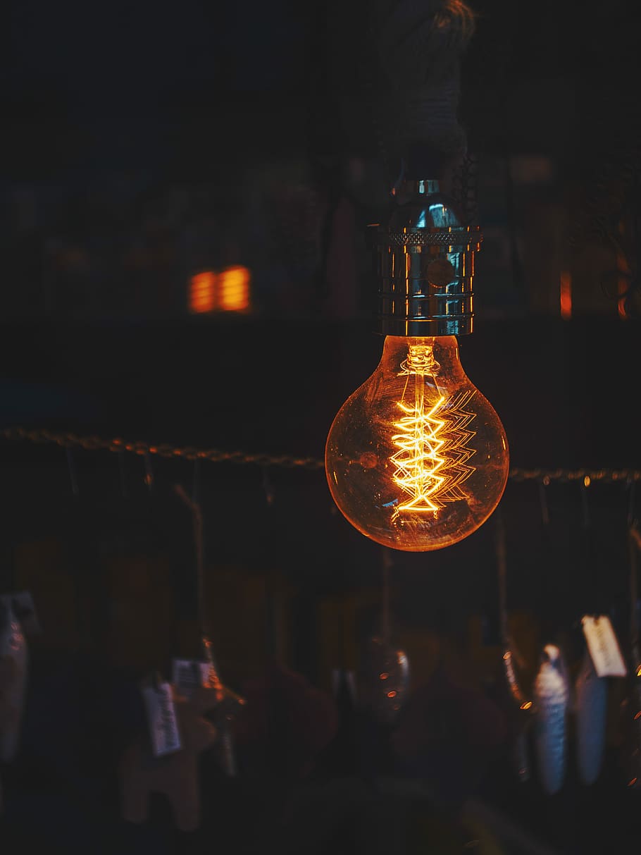 incandescent light bulb, closeup photo of Edison LED bulb, lightbulb HD wallpaper