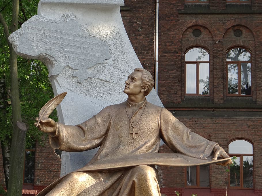 michael werbycki, the priest, composer, monument, lions, figure HD wallpaper