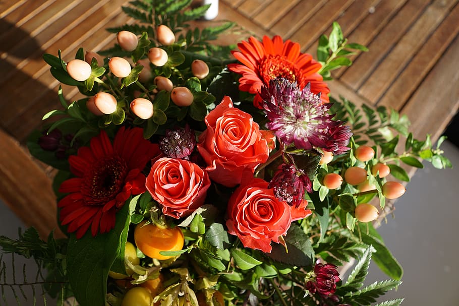 flowers, roses, gerbien, strauss, colorful, green, spring, fragrance HD wallpaper