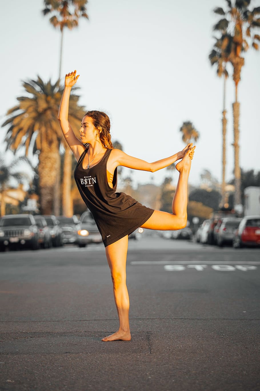 woman doing yoga post, dance, ballet, sunset, women, people HD wallpaper
