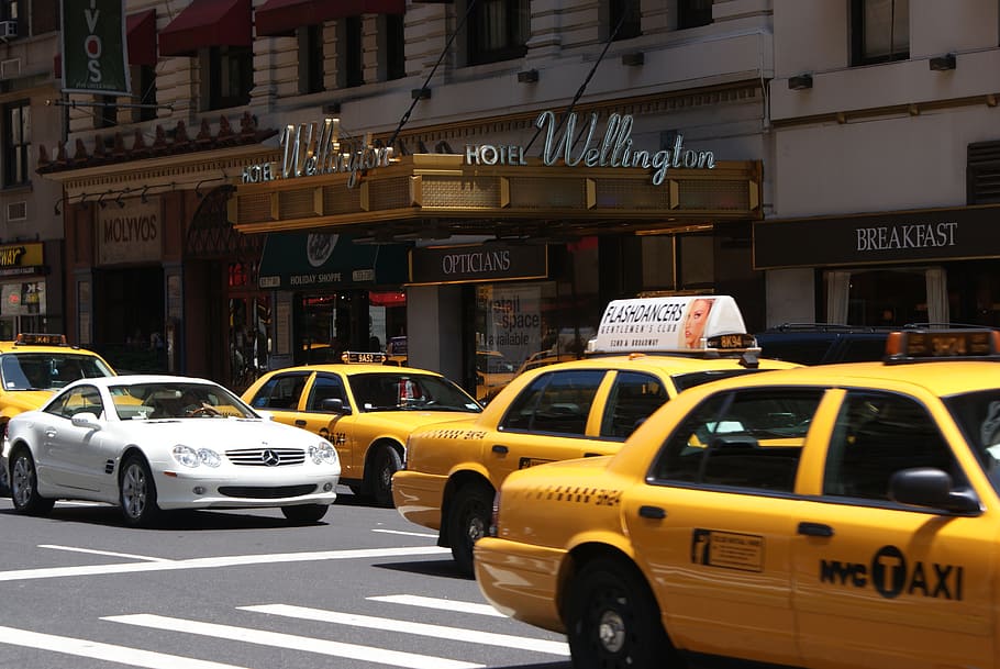 yellow taxi on hiway, new york, yellow cab, car, traffic, mode of transportation, HD wallpaper