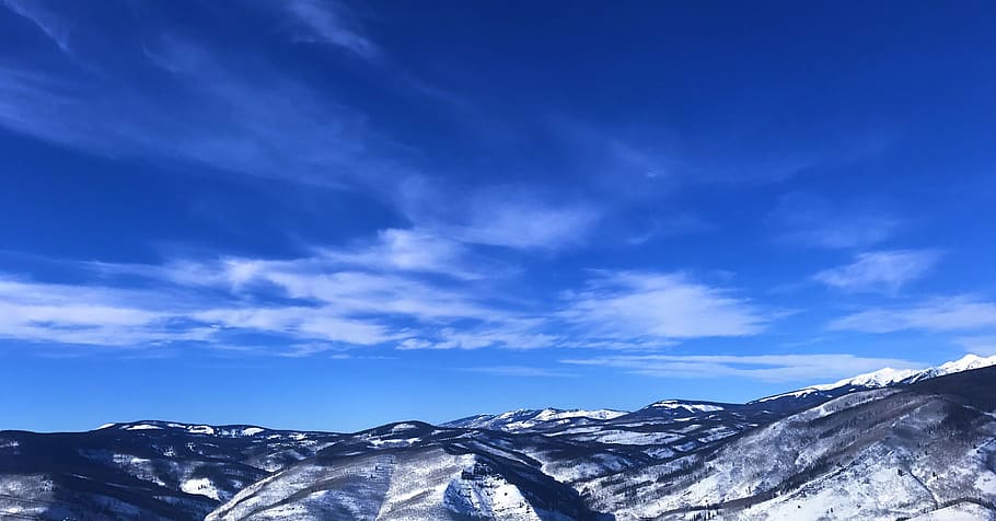 snow capped mountains under blue sky, snow covered mountain taken under blue sky and white clouds during daytime HD wallpaper