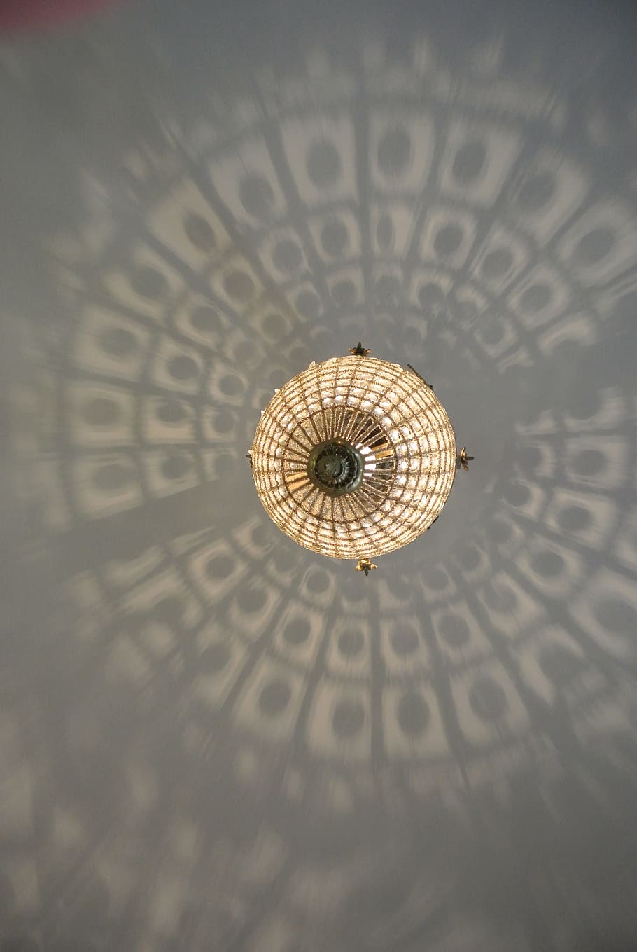 pattern, lamp, lighting, atmosphere, mood, ceiling, no people HD wallpaper