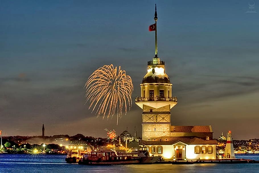 fireworks on Maiden's Tower in Istanbul, Turkey, maiden's tower kiz kulesi