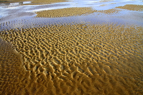 brown sand during daytime, vacation, coast, beach, nature, sea HD wallpaper