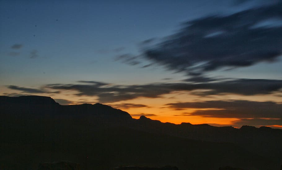 time-lapse photography of silhouette of mountains, silhouette photography of mountain HD wallpaper