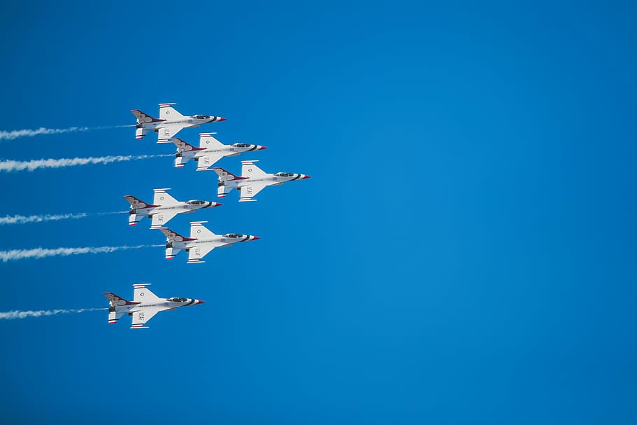 time lapse photography of five jet planes, six grey airplane contrails HD wallpaper
