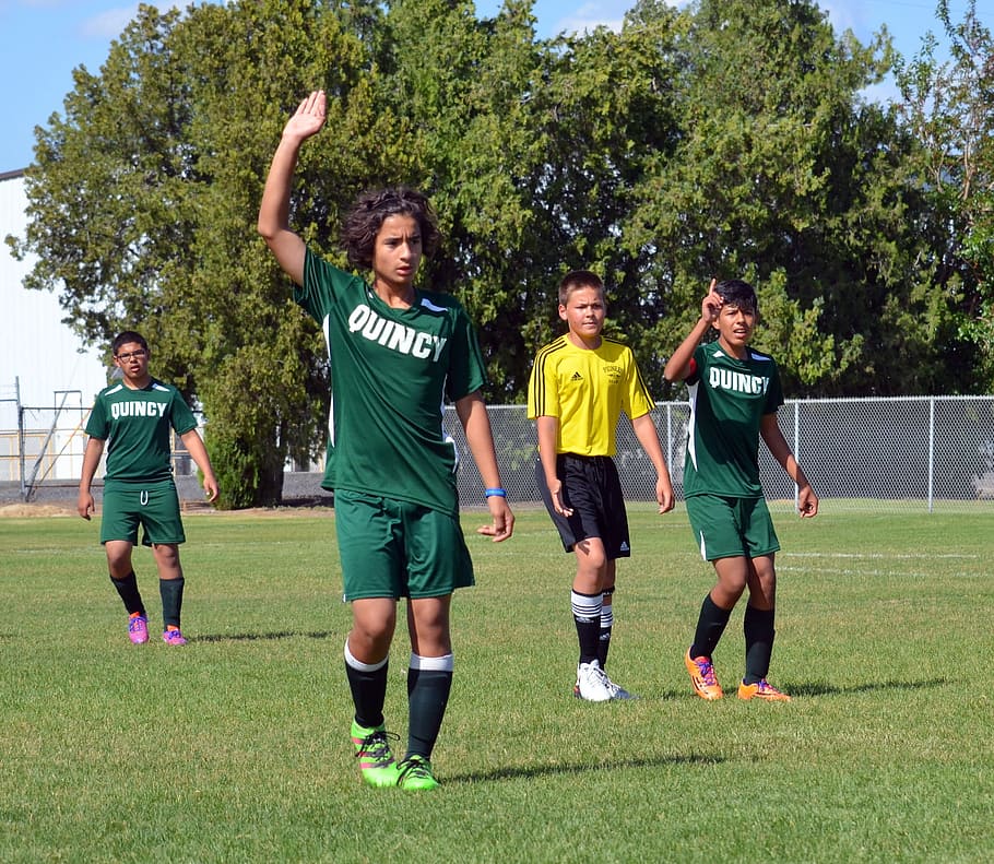 Soccer, Middle School, playing, sports, sporting, marked, center HD wallpaper