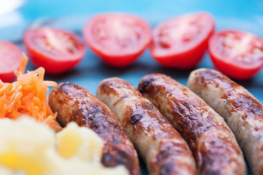 selective focus photography of cooked food, bratwurst, sausage, HD wallpaper