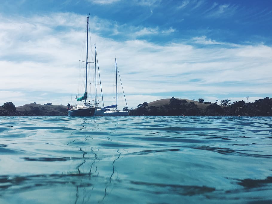 sea, ocean, water, waves, nature, horizon, boat, sailing, transportation HD wallpaper