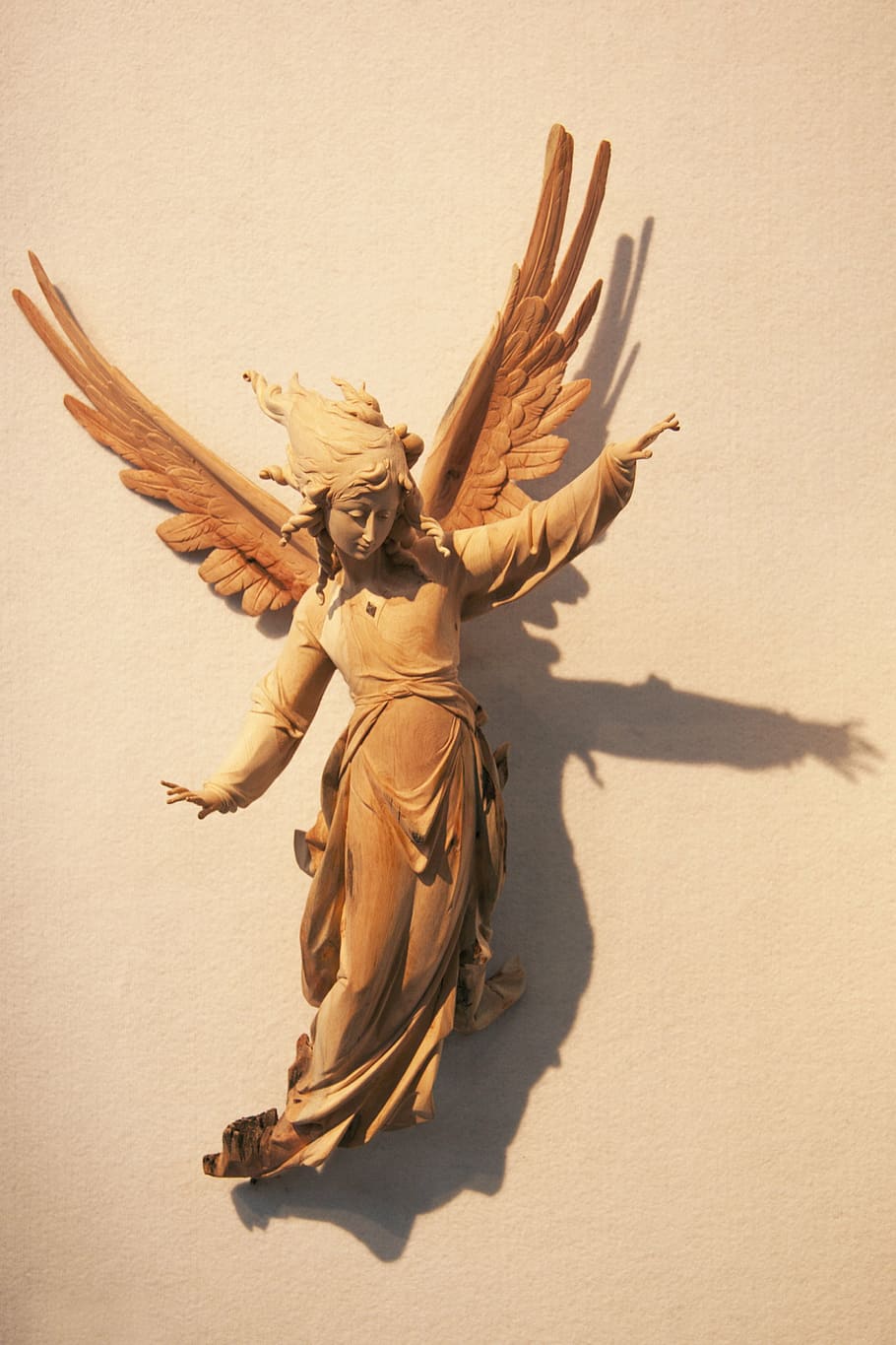 Public Domain. angel figurine, wood, carved, unika art project, sculptor, s...