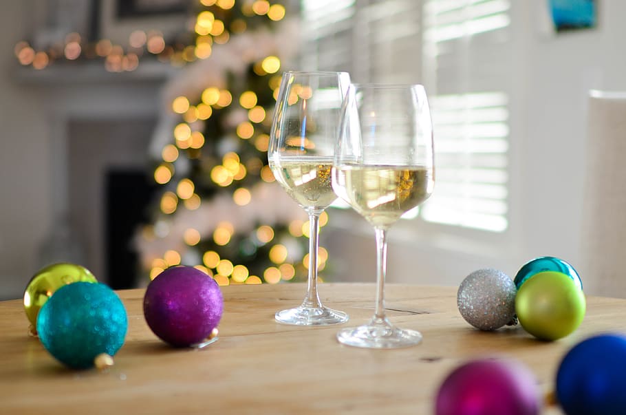 Two Champagne Glasses Near Baubles, alcohol, background, beer HD wallpaper