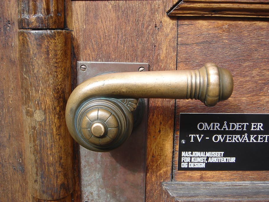 knob, crank, passepartout, entrance, door, wood - material HD wallpaper