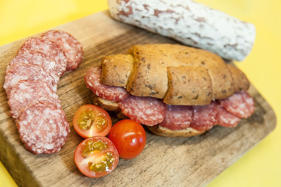 salami, roll, tomato, bread, food, meat, nice prepared, wurstplatte, HD wallpaper