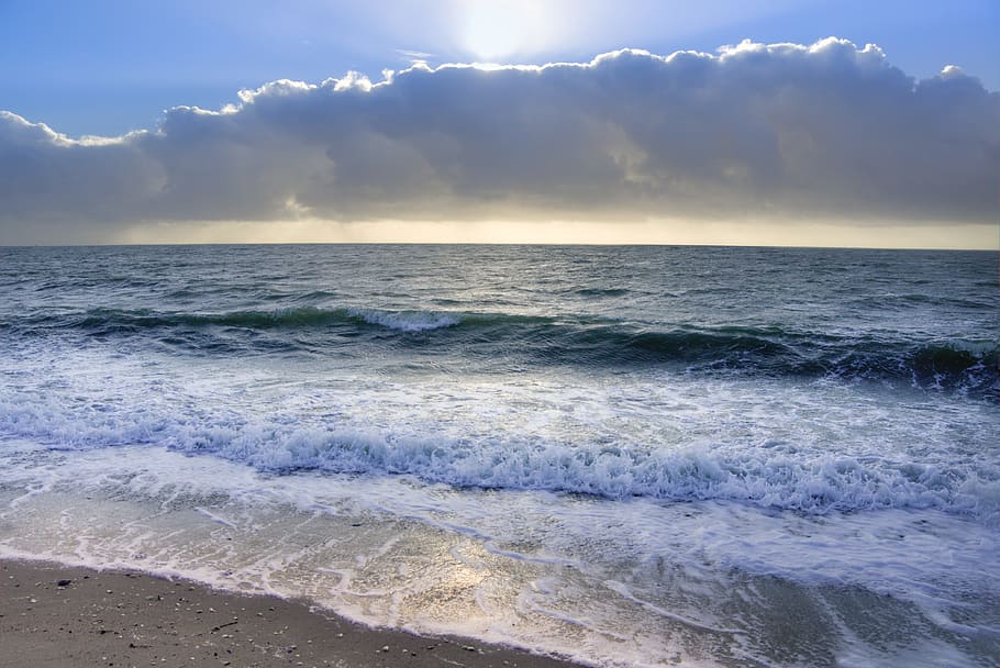 Ocean Under Blue Sky and White Clouds, beach, coastline, sea HD wallpaper