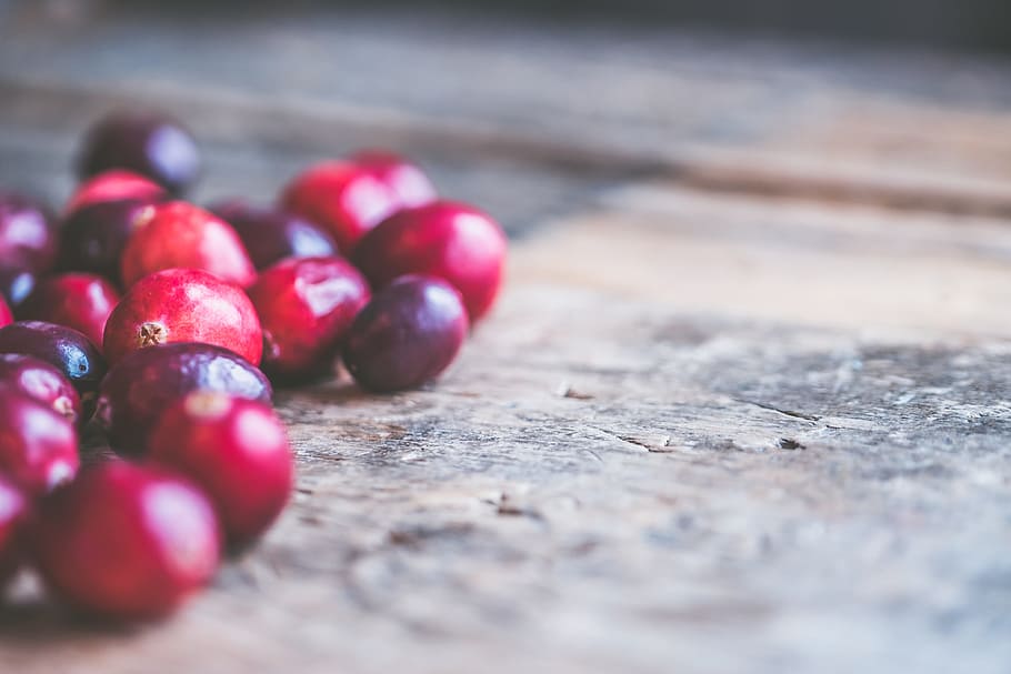 Close-up Photo of Red Coffee Beans, blur, focus, rustic, wooden surface HD wallpaper