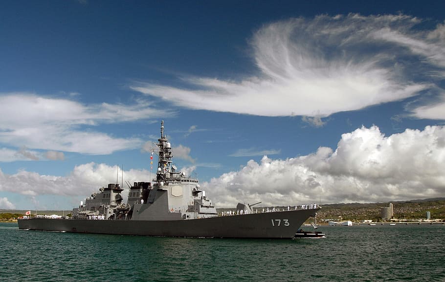 white boat under cloudy sky, destroyer, warship, pearl harbor