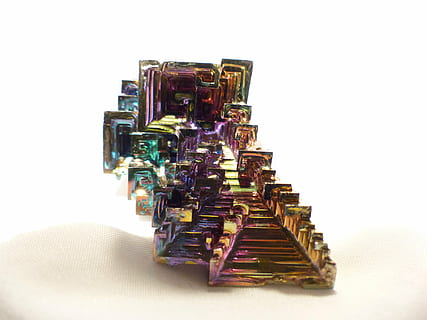 iridescent tabletop decor, glazed includes, mineral, bismuth HD wallpaper
