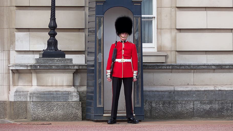 guard, sentinel, english, architecture, red, one person, full length HD wallpaper