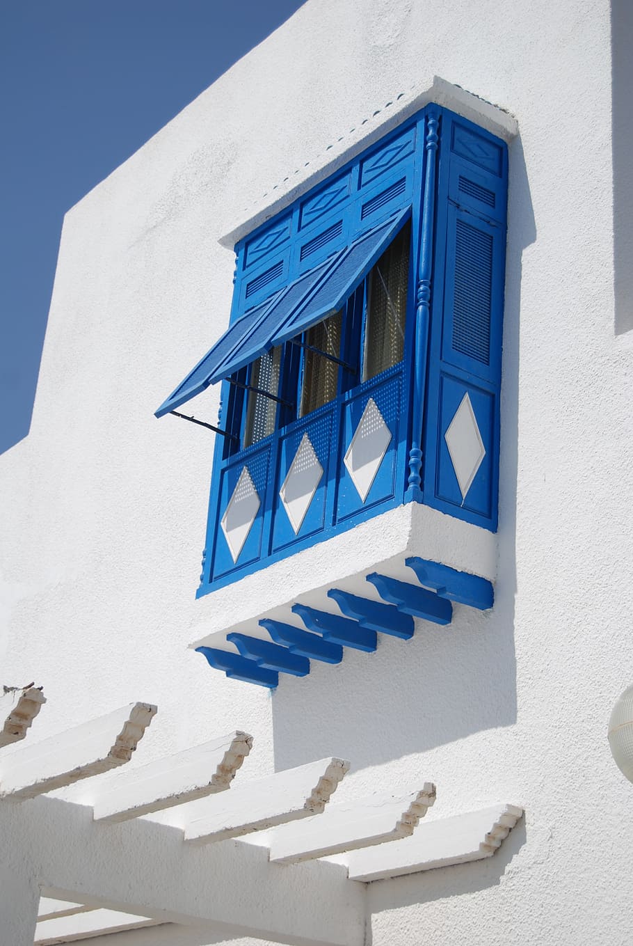 balcony, tunisia, facade, building, house, blue, white, arabic HD wallpaper