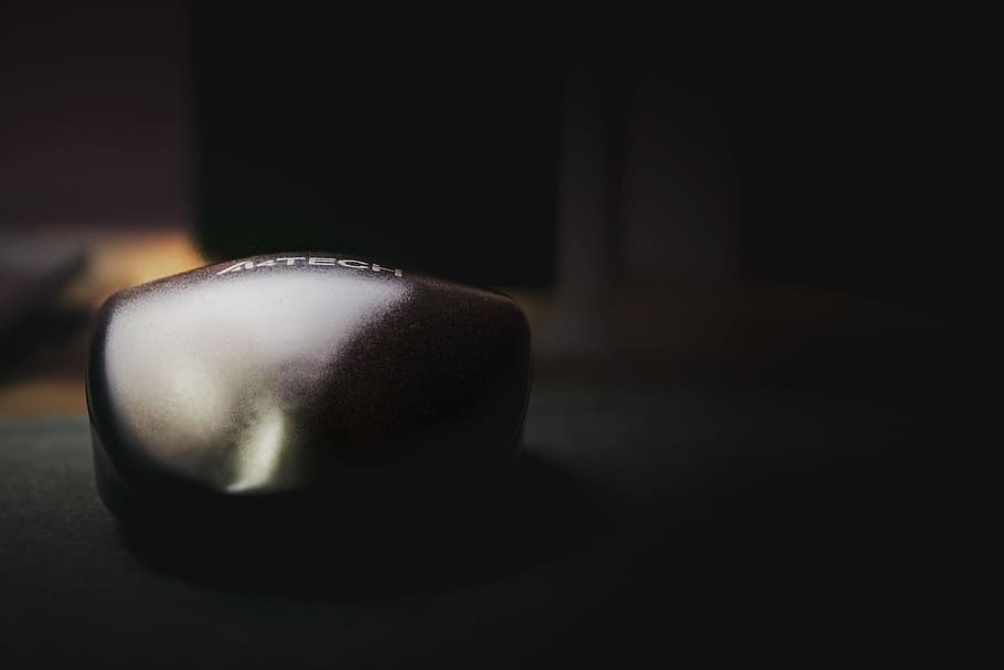mouse, black, wallpaper, close-up, indoors, no people, focus on foreground HD wallpaper