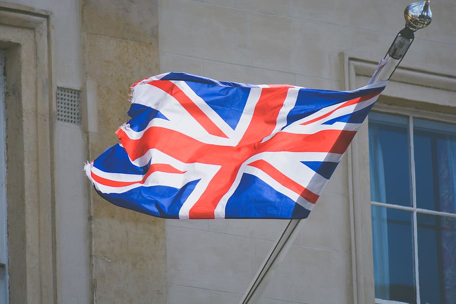 building, wall, flag, pole, window, architecture, patriotism HD wallpaper