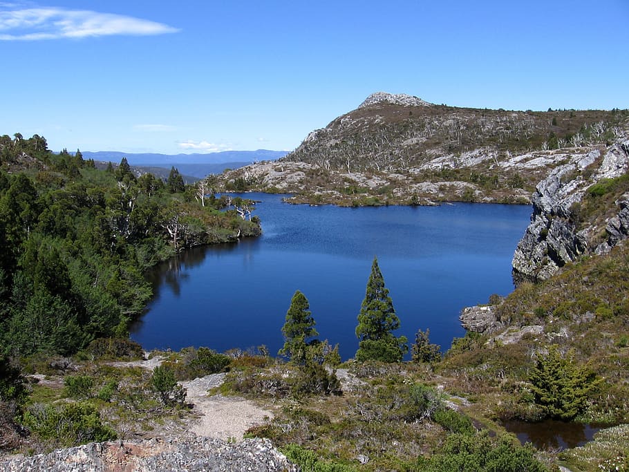 body of water surrounded by mountain, tasmania, hiking, track, HD wallpaper