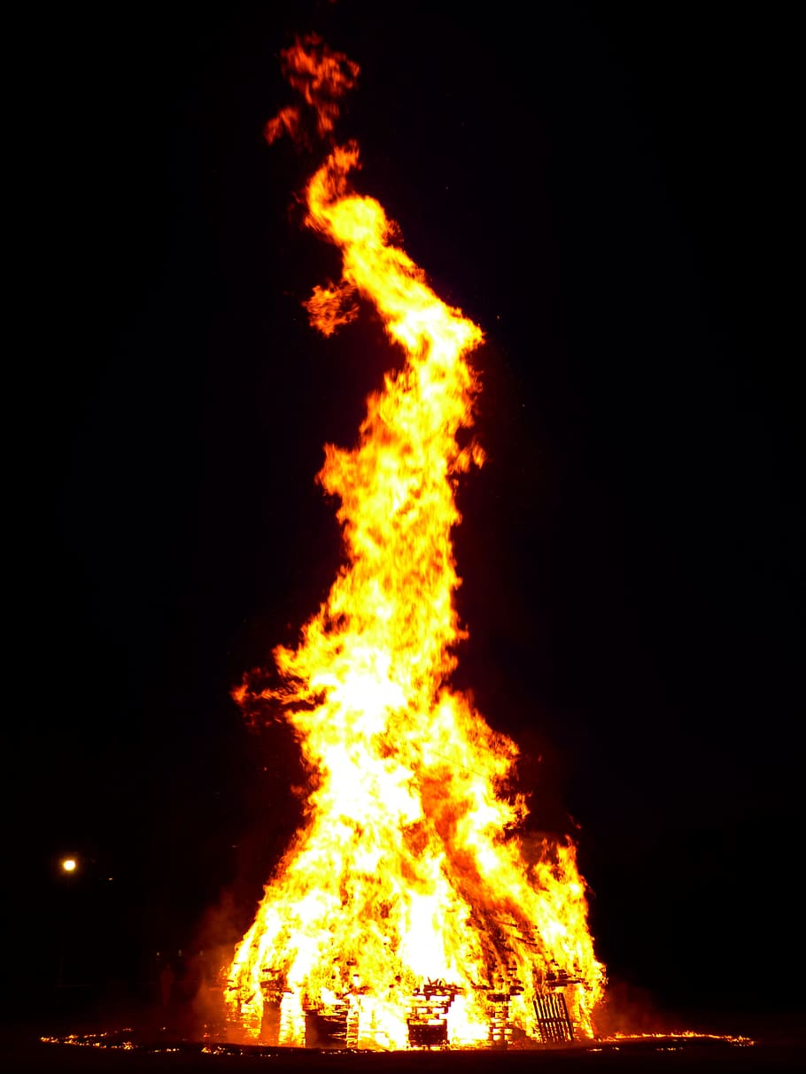 fire, burn, hell, warm, heat, flame, blaze, radio, winter drive HD wallpaper