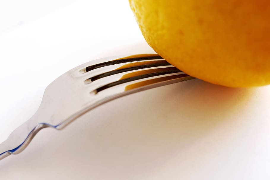 lemon, fork, citrus, cutlery, nutrition, vitamins, vitamin c HD wallpaper