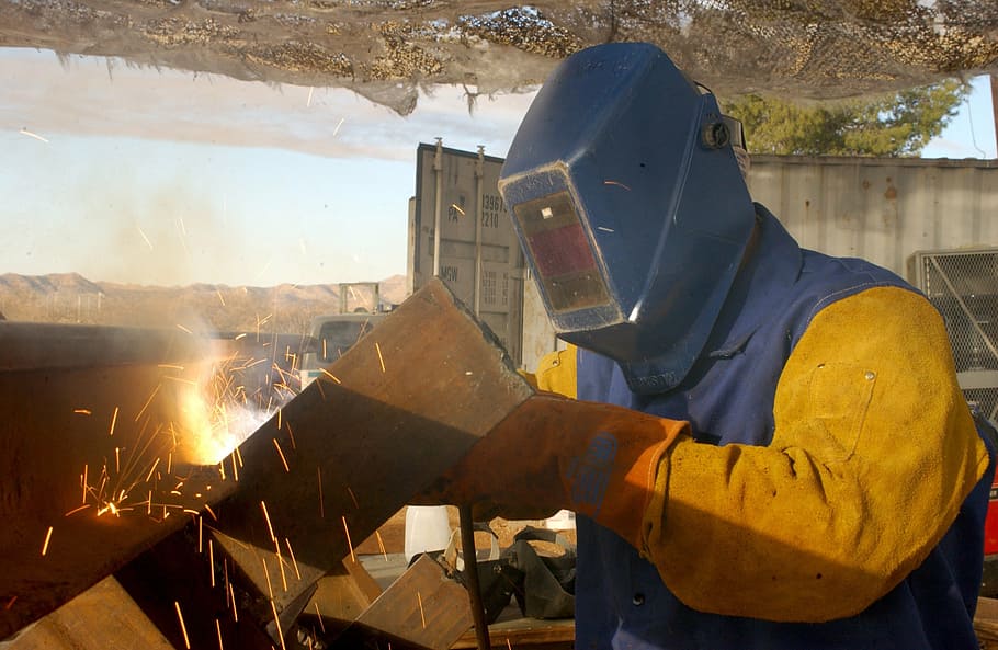 construction, worker, welding, welder, industry, metal, military HD wallpaper