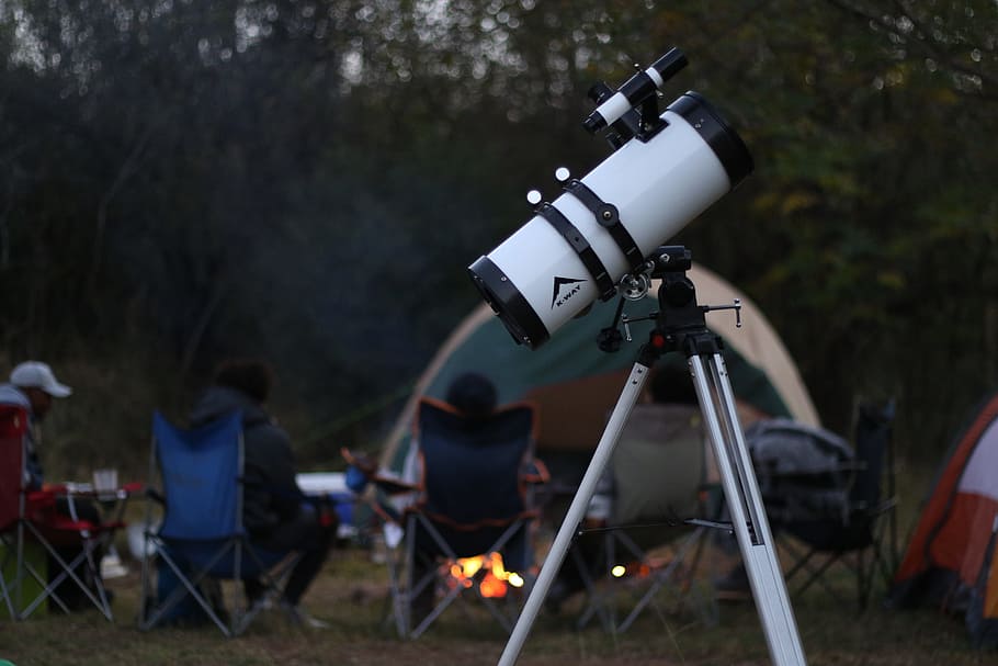 white and black telescope, black and white reflective telescope on camping area HD wallpaper