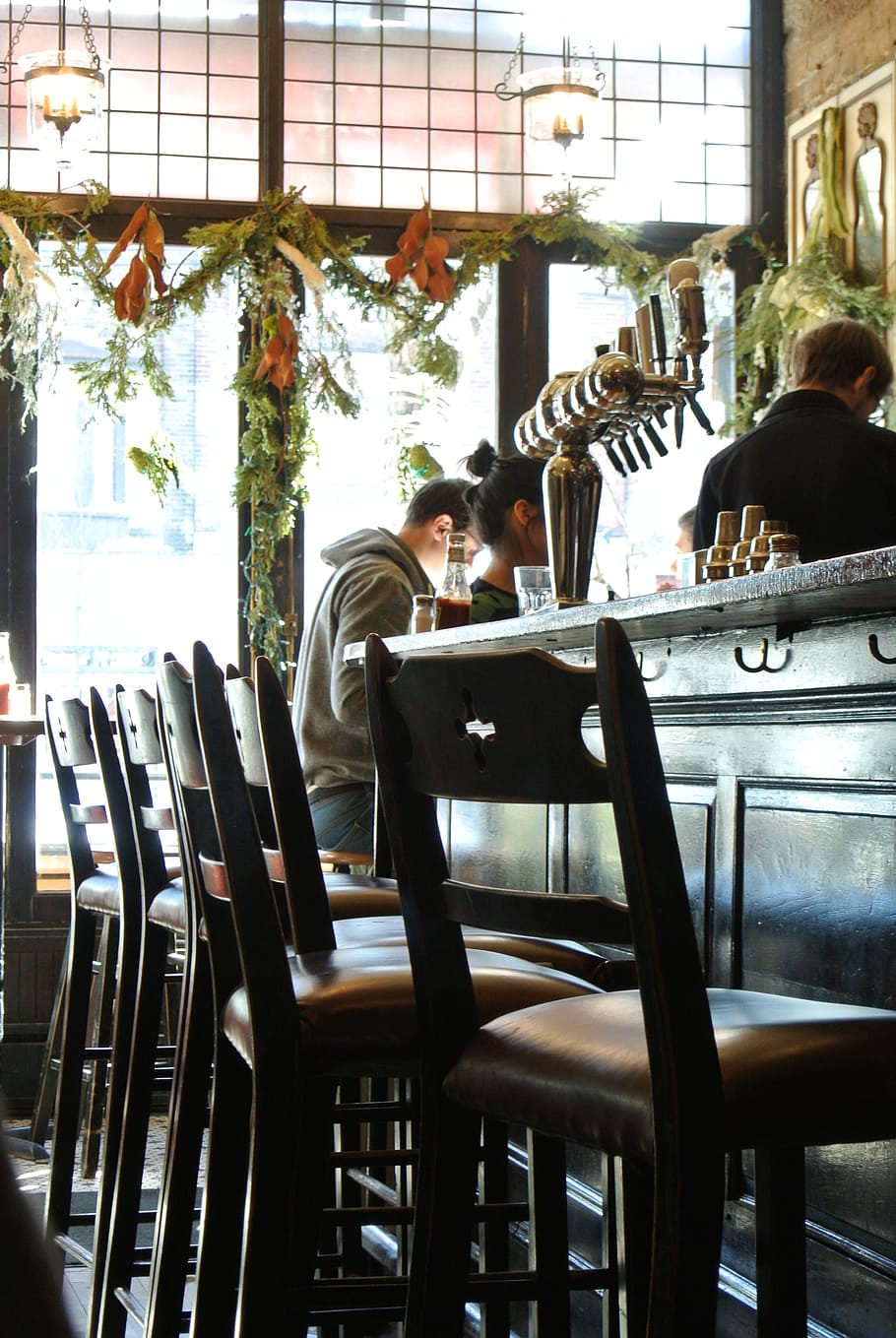 bar, chairs, drinks, interior, glass, cafe, restaurant, people HD wallpaper