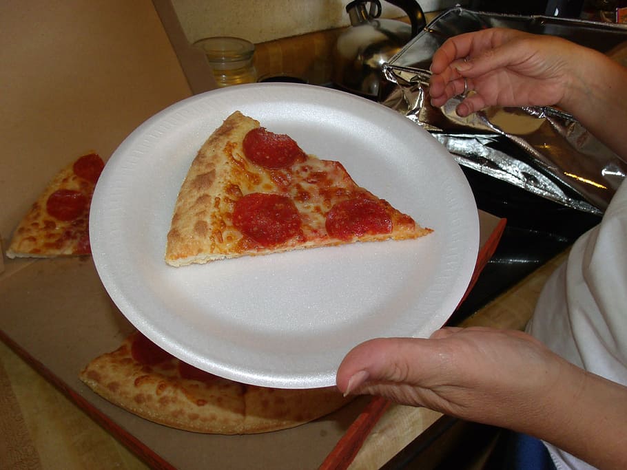 pizza, pepperoni, slice, serve, food, italian, mozzarella, tomato HD wallpaper