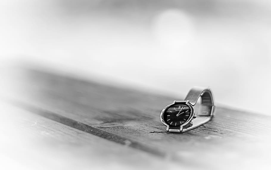 time, black, clock, hour, white, ring, jewelry, selective focus HD wallpaper