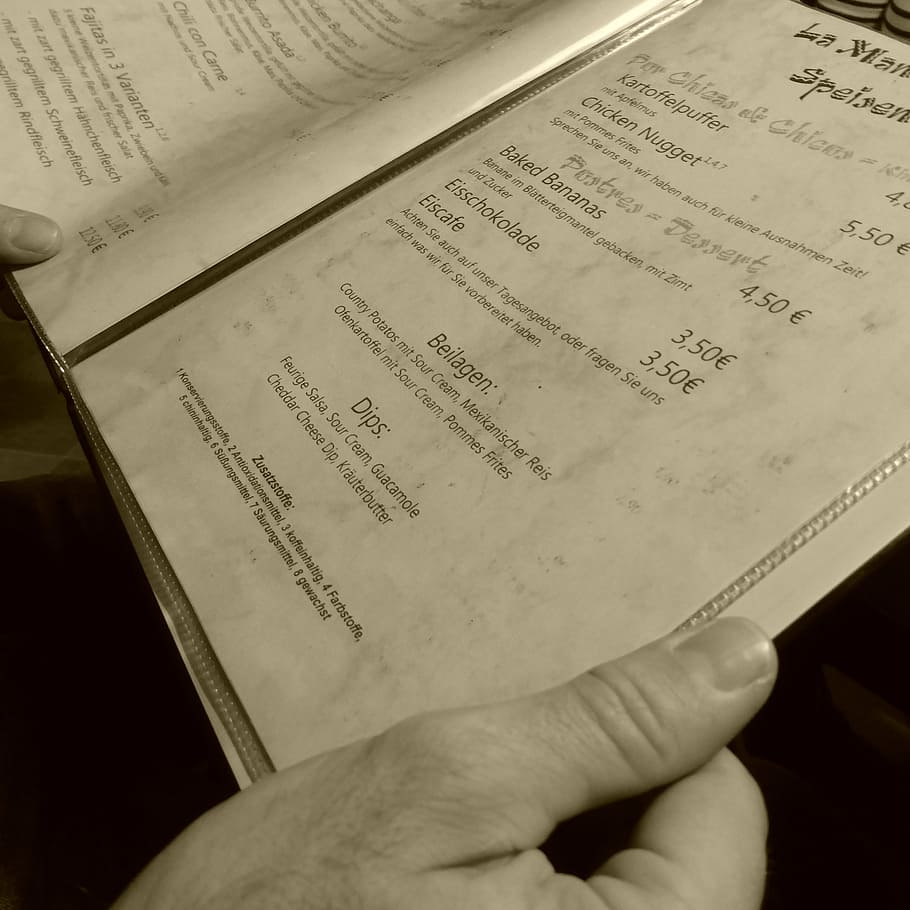 person holding menu, beverage list, local, restaurant, hand HD wallpaper