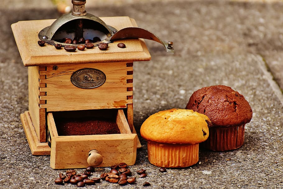 grinder, muffin, cake, coffee, coffee beans, delicious, enjoy HD wallpaper